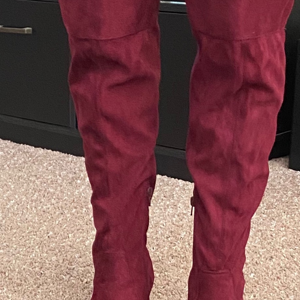 Boots - Picture 5 of 7